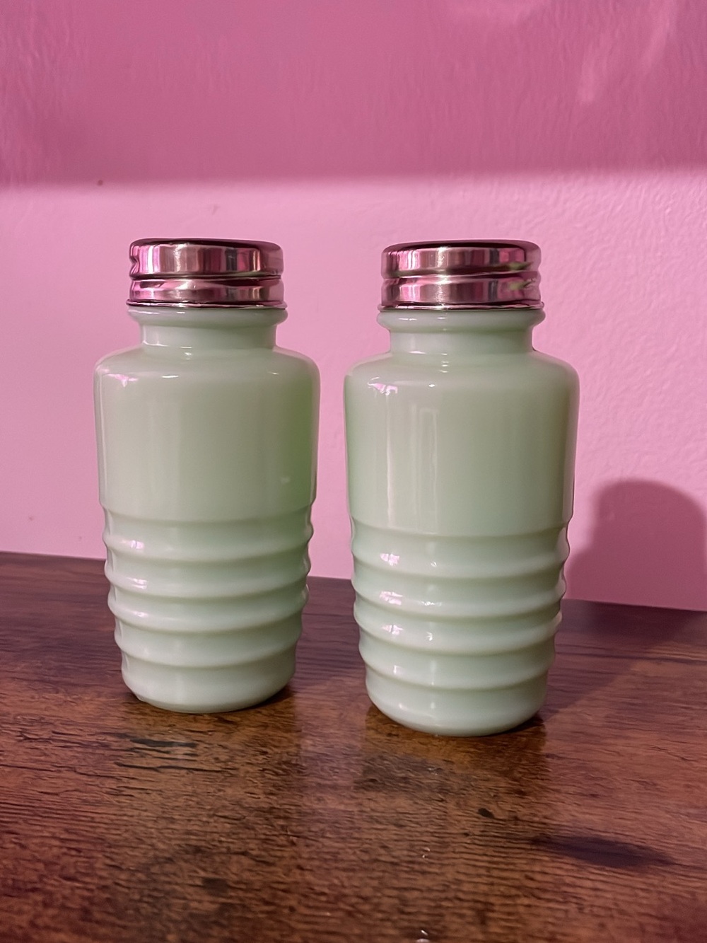 Vintage Jeannette Jadeite Beehive Salt & Pepper Shaker Set